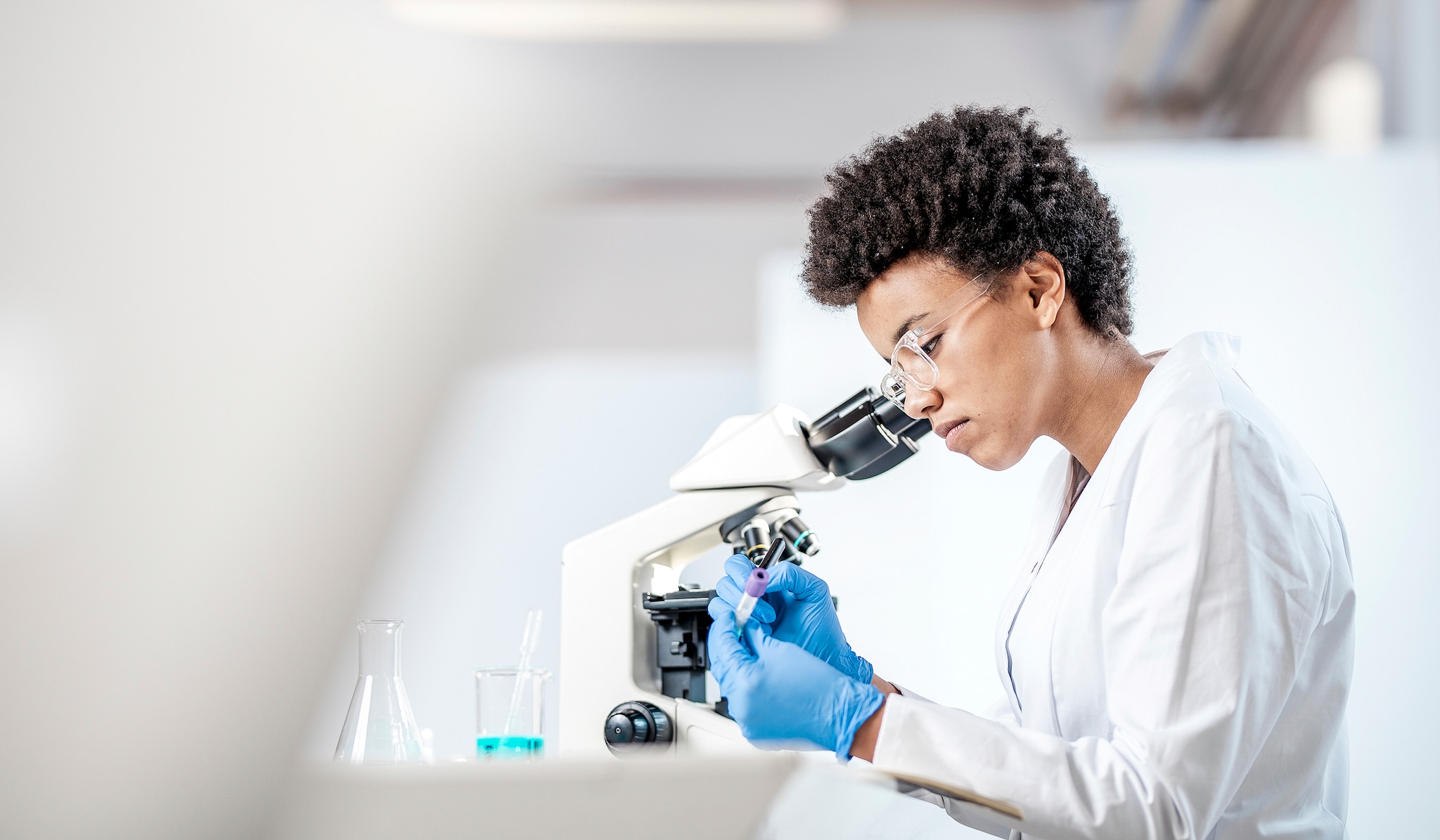 Woman scientist working in a laboratory