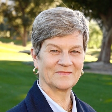 Headshot photo of Dr. Kathleen Hall Jamieson.